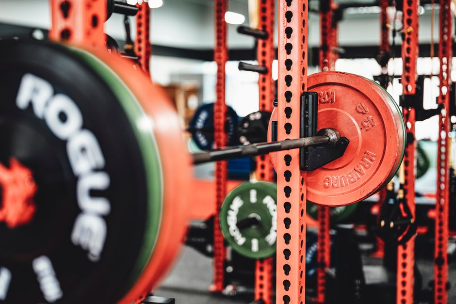 Mat&eacute;riel de musculation racks & stations